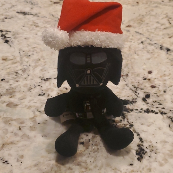 GALERIE Star Ears Darth Vader In Santa Hat - Picture 2 of 10